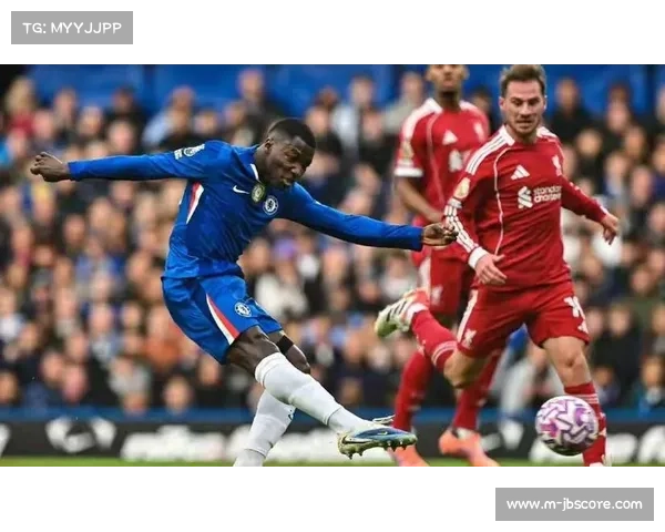 切尔西2-0客胜伯恩利，暂升英超积分榜第二